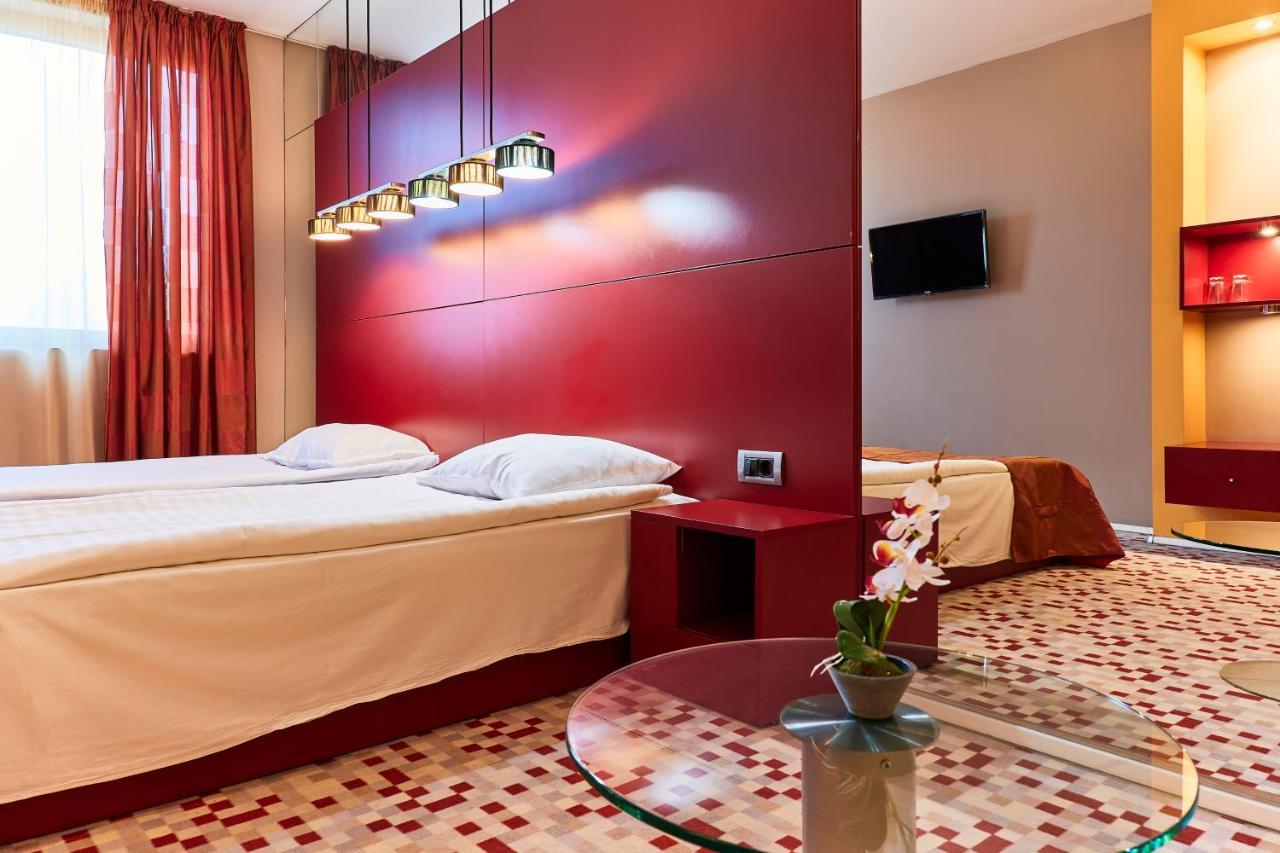 Monet Hotel プロヴディフ エクステリア 写真